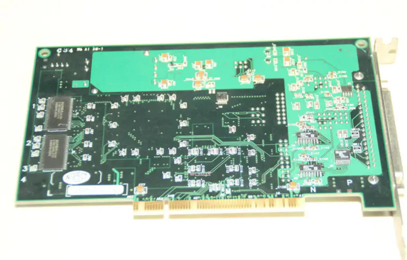 Placa DAQ CONTEC AD12-16U(PCI)EH NO.7202A