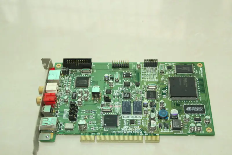 Placa DAQ profissional CANOPUS ADVC-1394