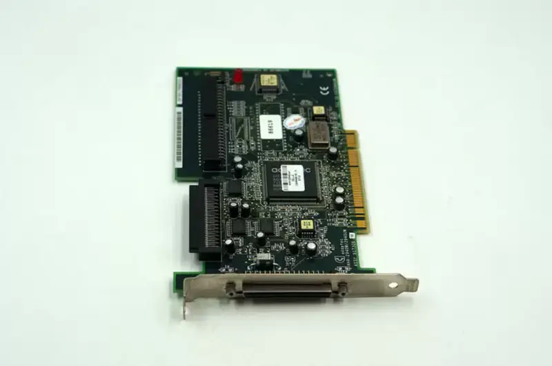 Placa controladora SCSI Adaptec AHA-2940UW 68 pinos 50 pinos
