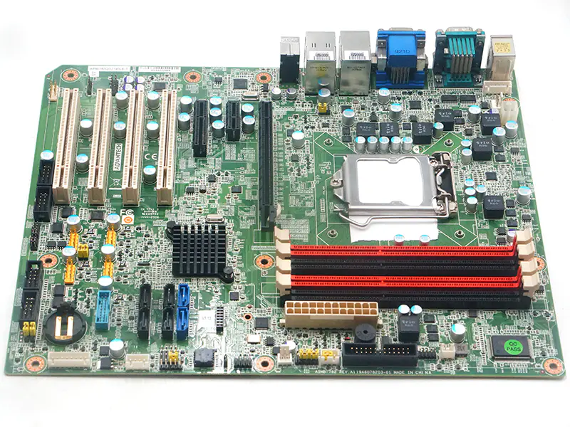 Placa-mãe industrial Advantech AIMB-782 REV.A1 AIMB-782QG2