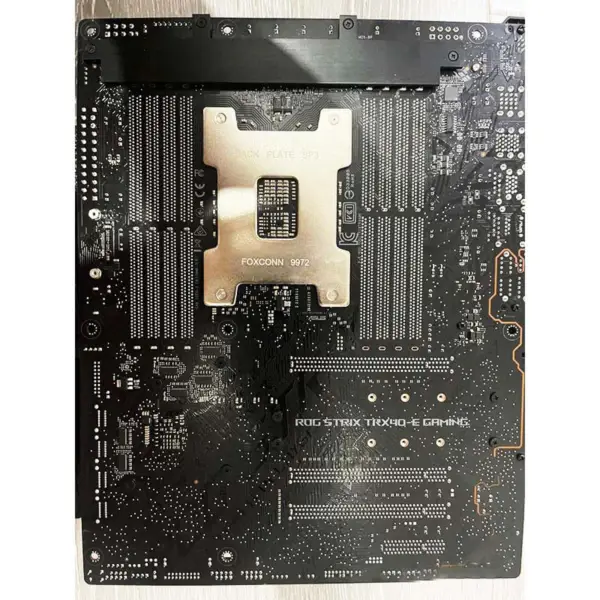 Placa-mãe para jogos Asus Rog Strix Trx40-e
