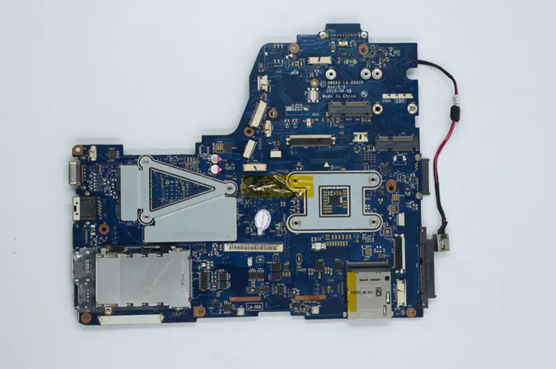 Toshiba A660 A665 NWQAA LA-6062P Placa-mãe
