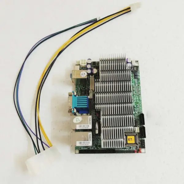 Ade-2100 Placa-mãe de controlo industrial com 1 gb de memória Placa-mãe incorporada topo de gama 3.5