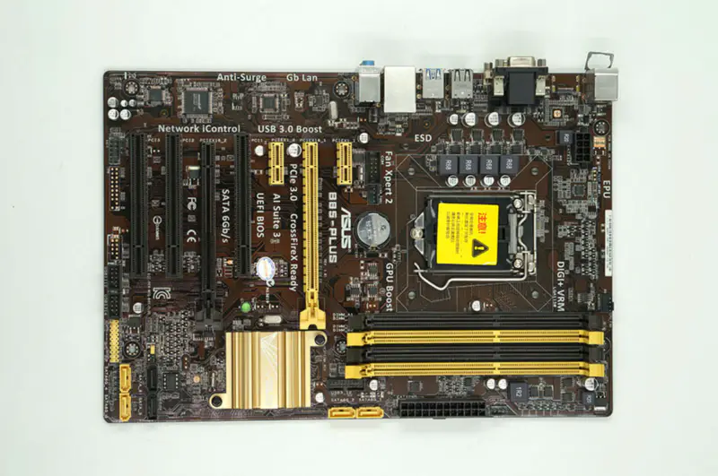 Placa-mãe Asus B85-PLUS B85 LGA 1150 ATX