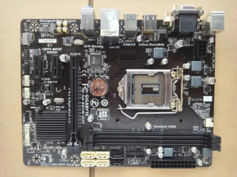 Gigabyte GA-B85M-D2V Placa-mãe LGA 1150 DDR3 16GB USB2.0 USB3.0 I3 I5 I7