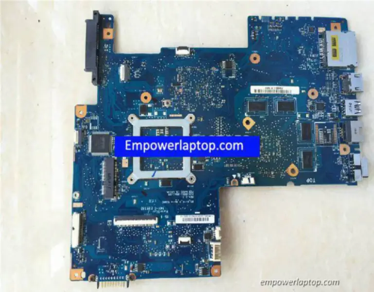 Toshiba C670 08N1-0NA1J00 Placa-mãe