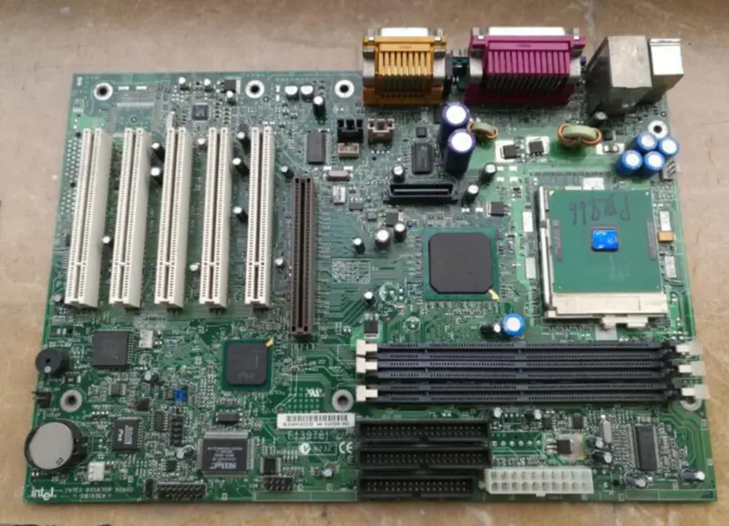 Placa-mãe para equipamento industrial Intel D815EEA