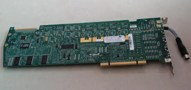 Placas de telefonia Intel Dialogic DI/0408-LS-A-R2 Placa VoIP PCI DI/0408