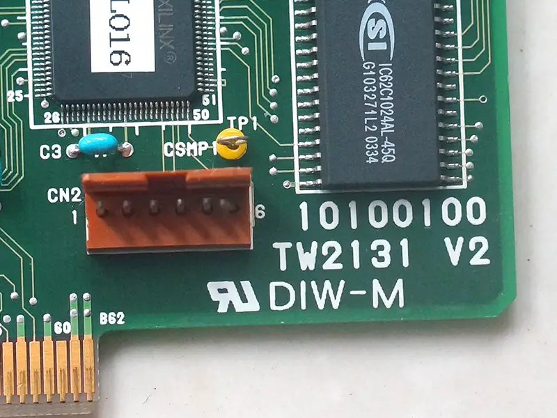 10100100 Placa-mãe TW2131 V2 DIW-M