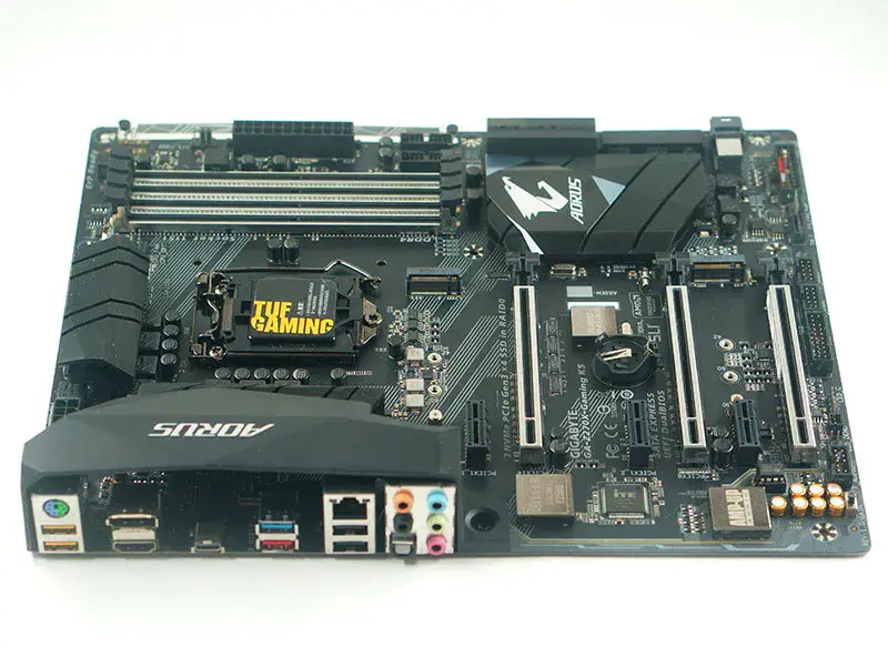Placa-mãe Gigabyte GA-Z270X-Gaming K5 LGA1151 DDR4