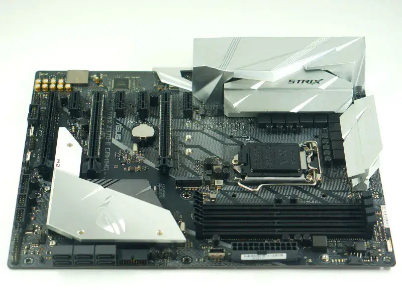 Placa-mãe Asus STRIX Z370-E GAMING 7PCIE LGA1151 DDR4