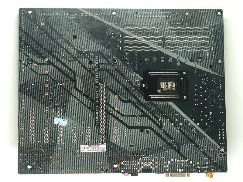 Placa-mãe Asus STRIX Z370-E GAMING 7PCIE LGA1151 DDR4