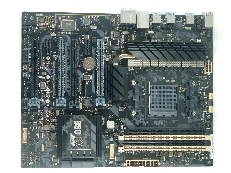 Asus TUF SABERTOOTH 990FX R3.0 placa-mãe