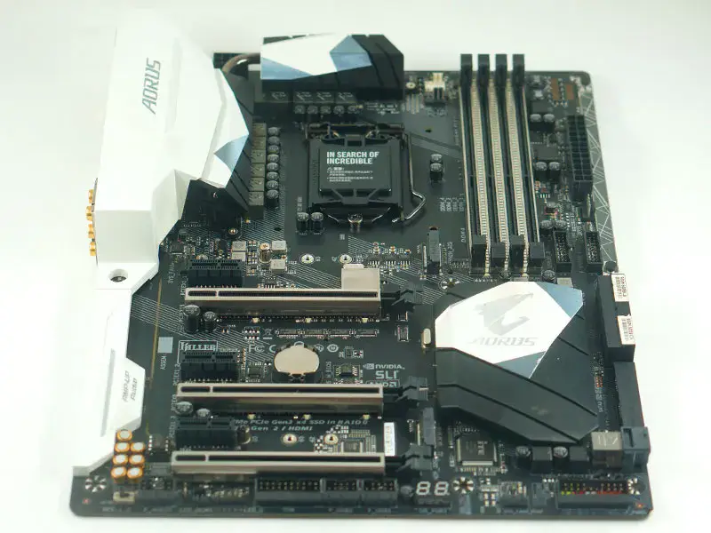 Placa-mãe Gigabyte GA-Z270X-Gaming K7 LGA1151 DDR4