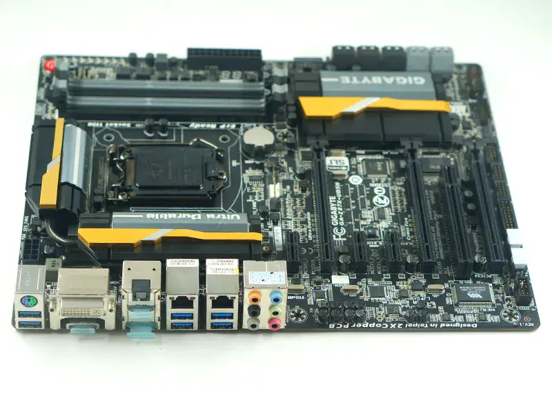 Placa-mãe Gigabyte GA-Z87X-UD5H LGA 1150 DDR3