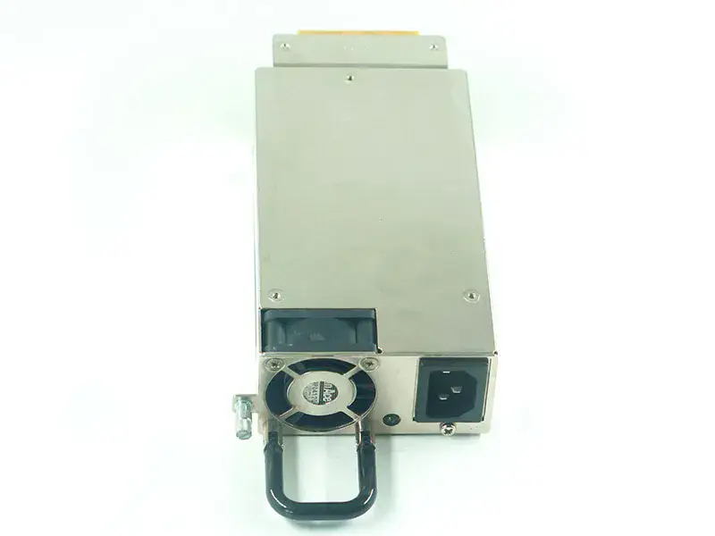 Fonte de alimentação Zippy Emacs P1S-2400V-R