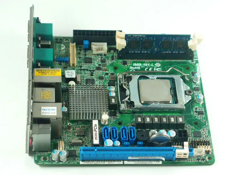IMB-161-L Placa-mãe IMB-161-L/LVDS