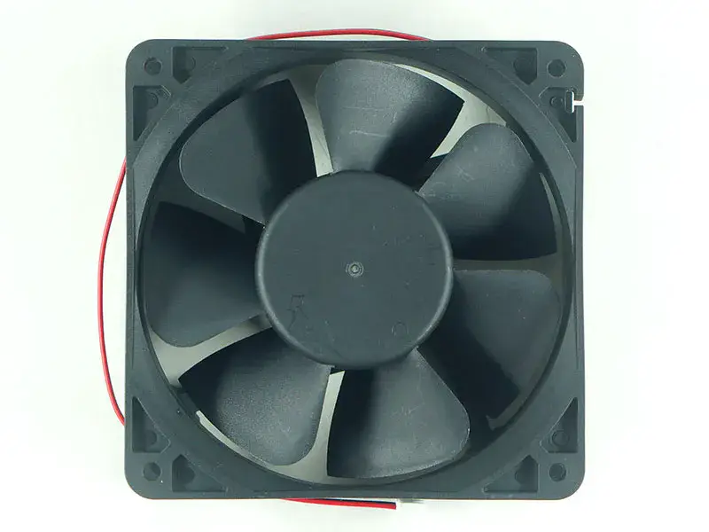 Ventilador ADDA AD1224UB-F51