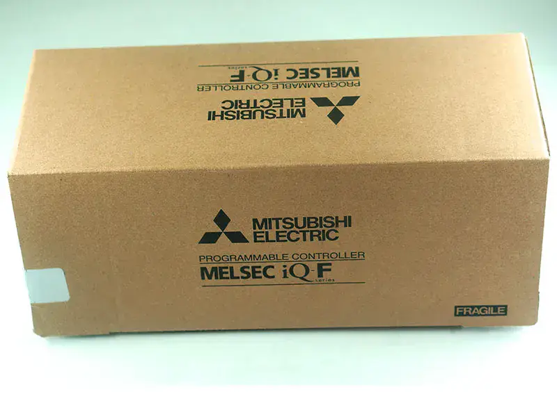 Módulo PLC Mitsubishi FX5U-64MT/ES