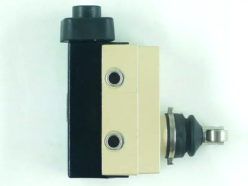 Interruptor Omron ZC-N2155