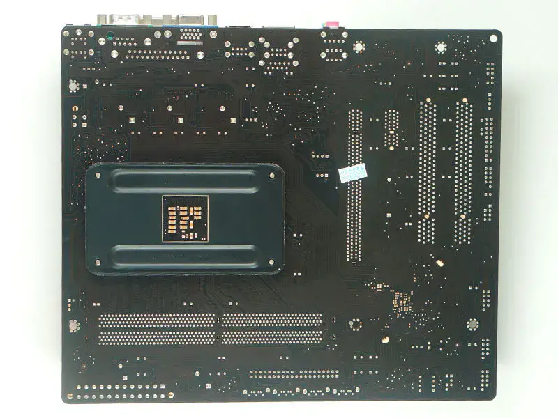 Placa-mãe Asus M2N68-AM PLUS AM2/AM2+ uATX