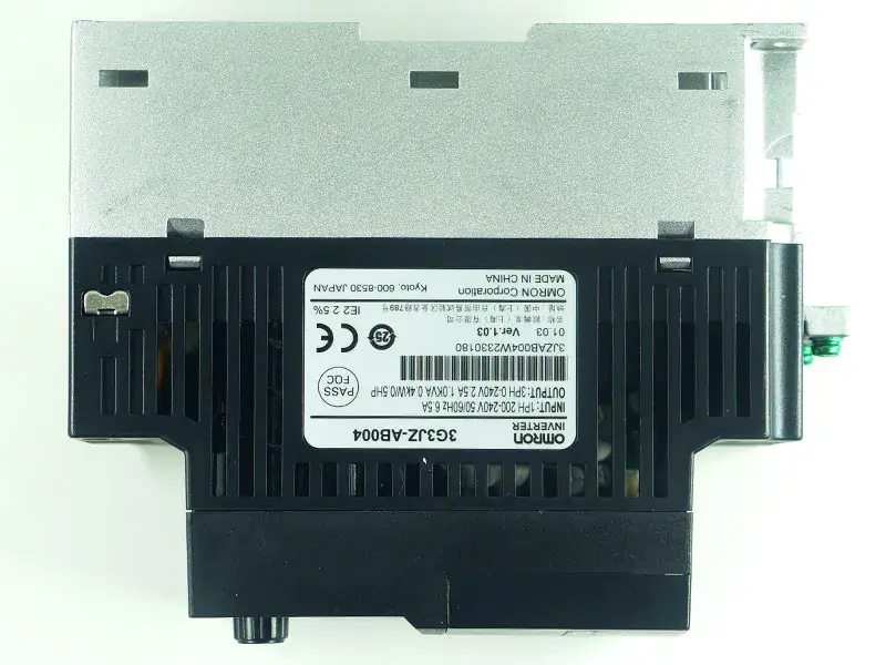 Módulo PLC Omron 3G3JZ-AB004