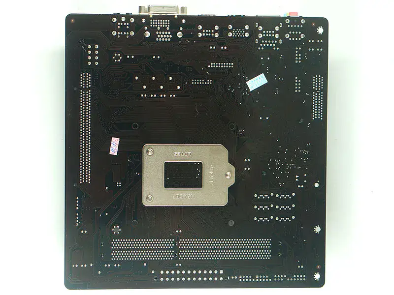 Placa-mãe Gigabyte GA-B85M-PIO-SI B85 Socket LGA1150