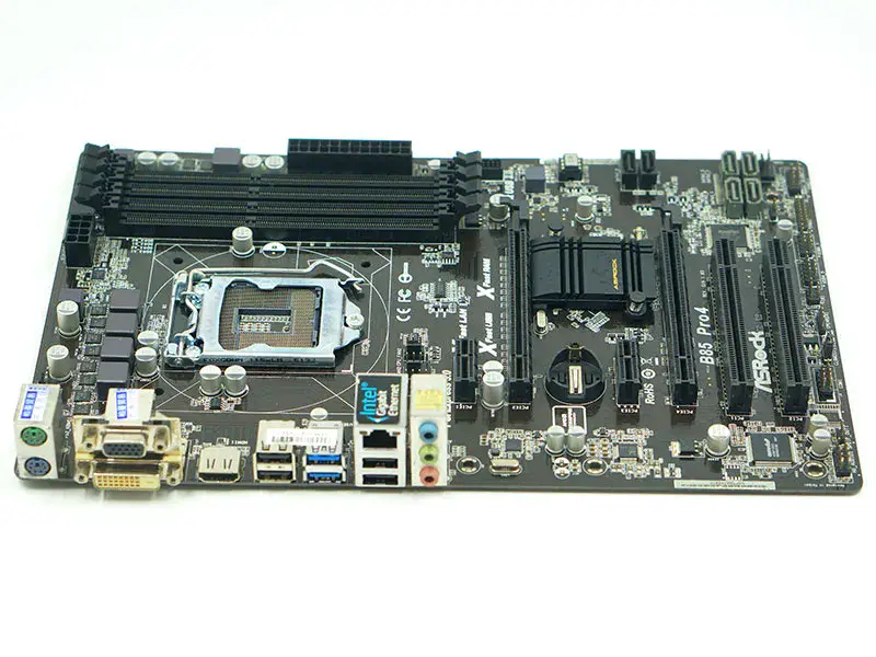 Placa-mãe Asrock B85 PRO4 DDR3 32GB ATX LAG1150