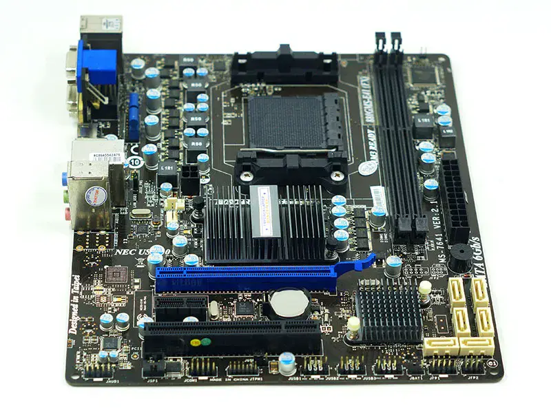 MSI 880GMS-E41(FX) Placa-mãe AM3+ DDR3 SATA3