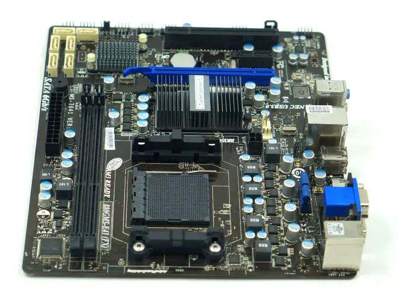 MSI 880GMS-E41(FX) Placa-mãe AM3+ DDR3 SATA3