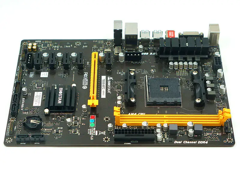 Placa-mãe Biostar TB350-BTC Soquete AM4 DDR4