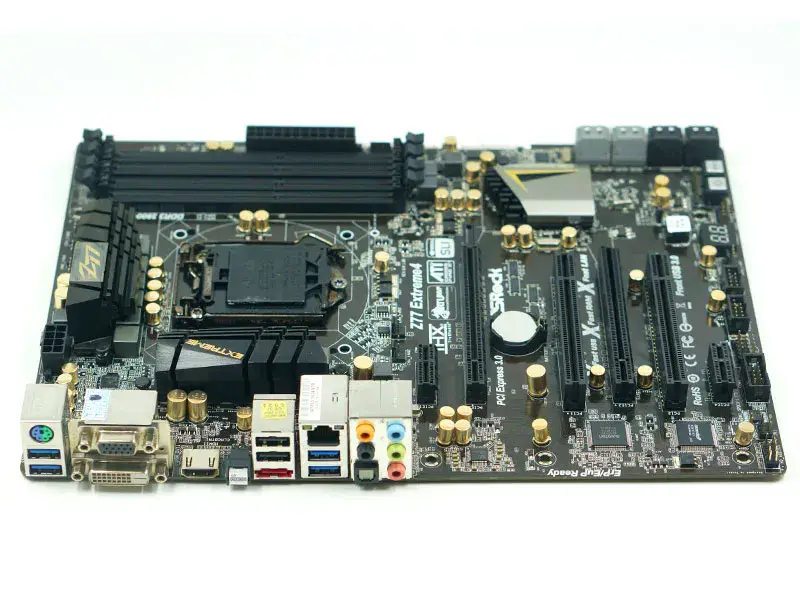 Placa-mãe Asrock Z77 Extreme4