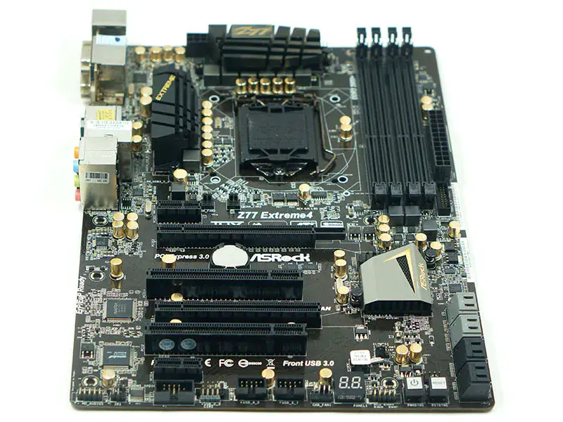 Placa-mãe Asrock Z77 Extreme4