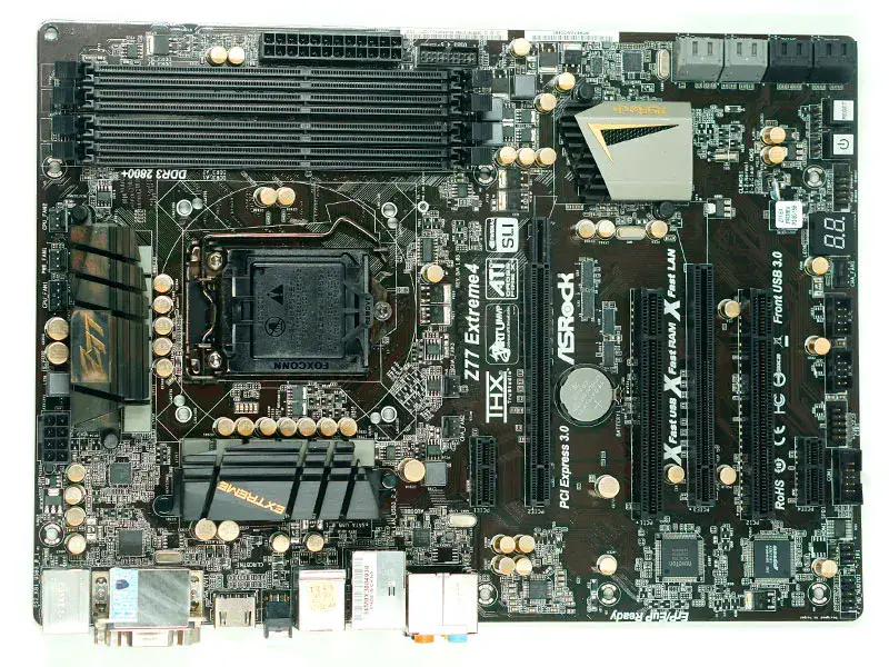 Placa-mãe Asrock Z77 Extreme4