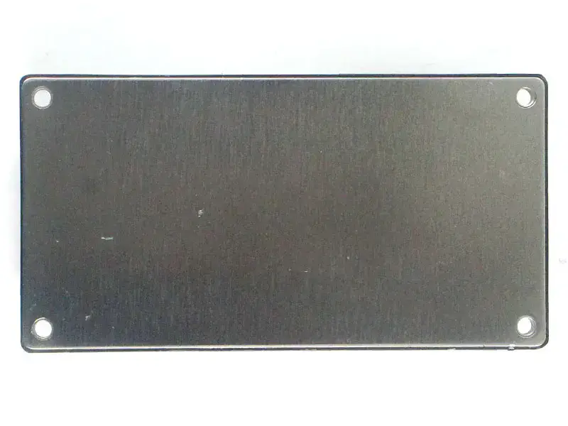 Módulo PLC ASTEC AM80A-300L-033F50