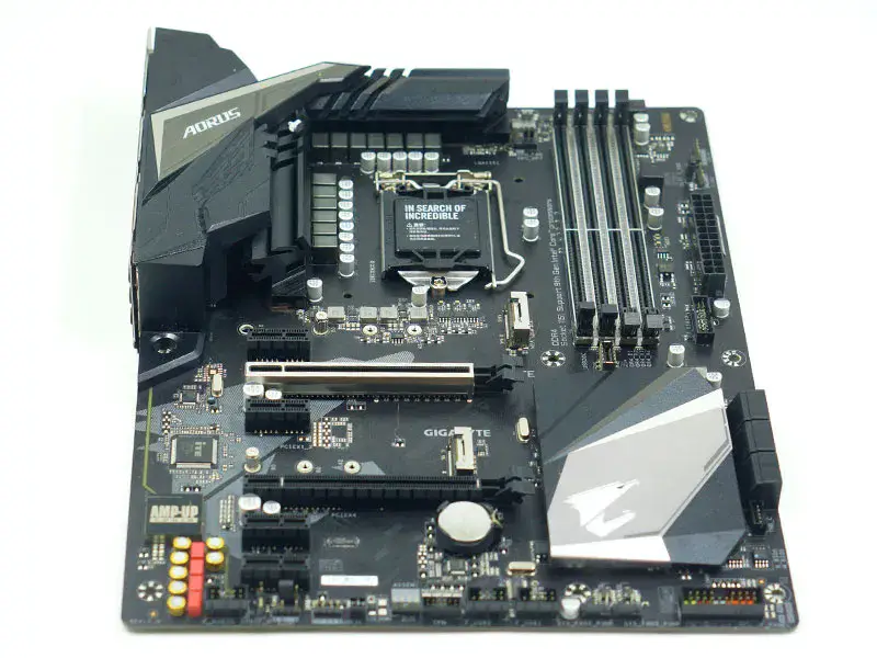 Placa-mãe Gigabyte GA Z390 AORUS ELITE
