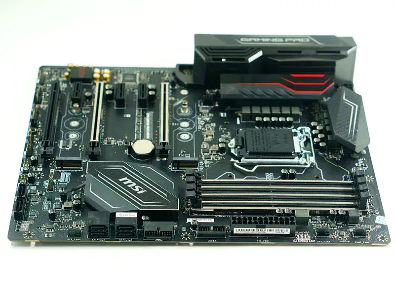 Placa-mãe MSI Z270 GAMING PRO CARBON DDR4