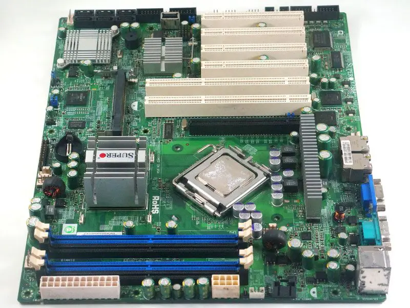 Placa-mãe SuperMicro X7SBA