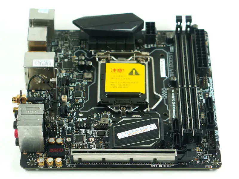 Placa-mãe MSI Z270I GAMING PRO CARBON AC