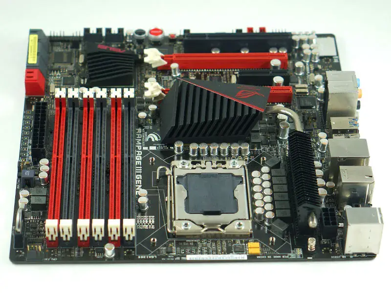 Placa-mãe Asus Rampage III GENE