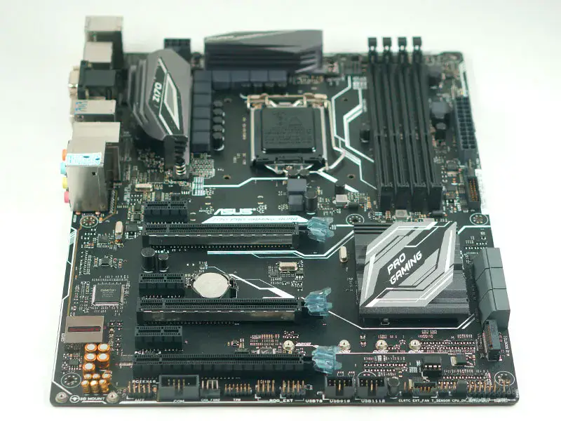 Placa-mãe Asus Z170-PRO GAMING/AURA