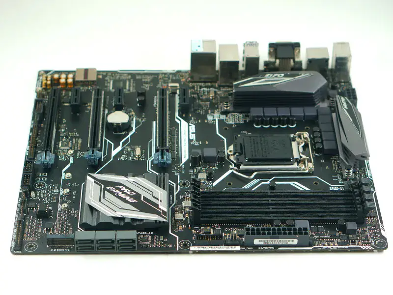 Placa-mãe Asus Z170-PRO GAMING/AURA