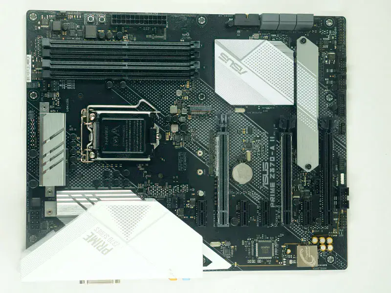 Placa-mãe Asus PRIME Z370-A II