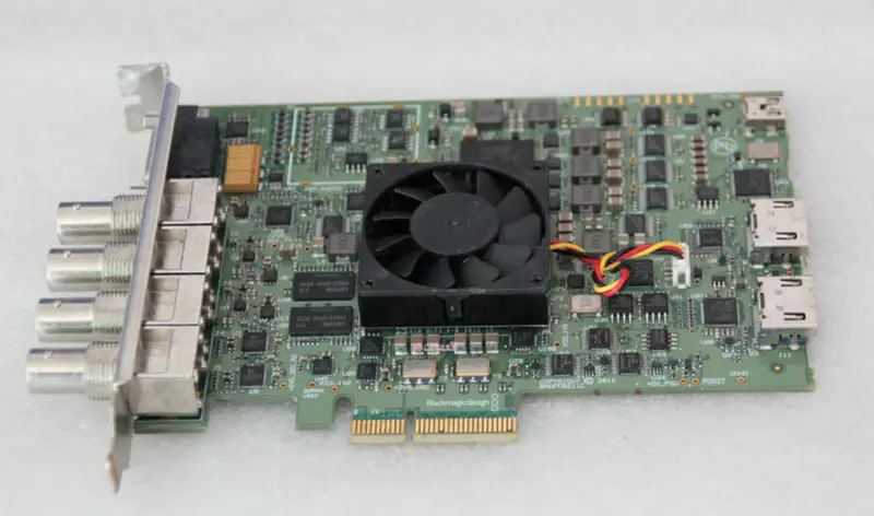 Placa de captura Blackmagic Design DeckLink 4K Extreme