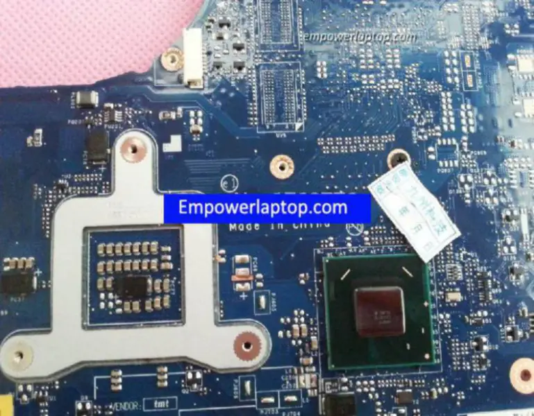 Placa-mãe Lenovo G780 LA-7983P