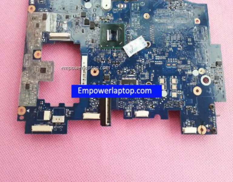 Placa-mãe Lenovo G780 LA-7983P