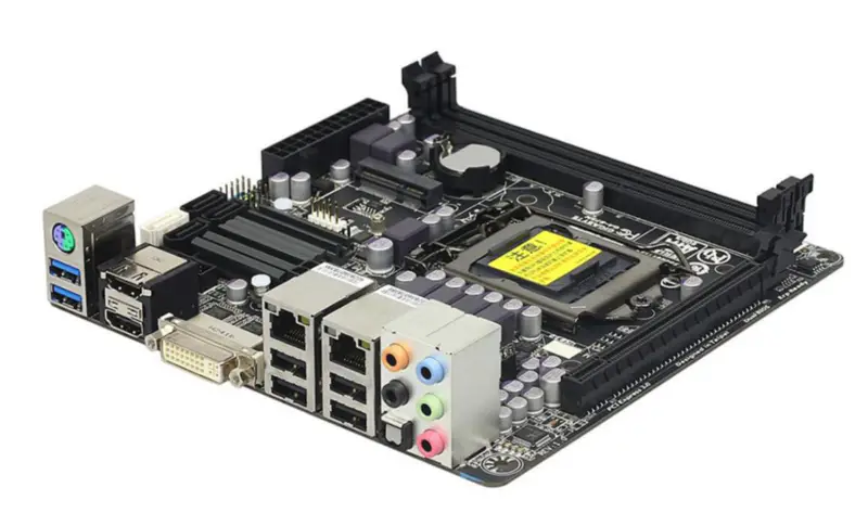 Placa-mãe Gigabyte GA-B75N LGA 1155 DDR3