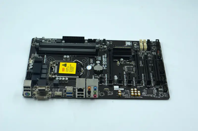 Placa-mãe Gigabyte GA-B85-HD3 1150 B85-HD3