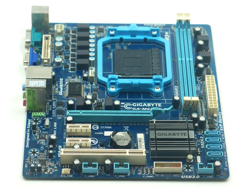 Placa-mãe Gigabyte GA-M68MT-S2P