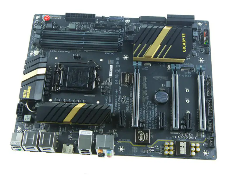 Placa-mãe Gigabyte GA-Z170X-UD5 TH